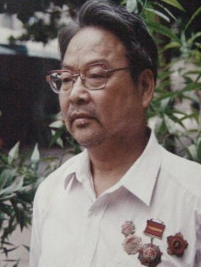 周增春
